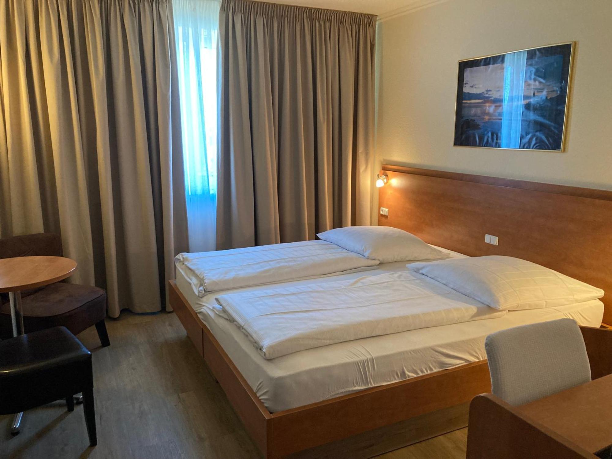 Hotel Oyten Am Markt Ngoại thất bức ảnh