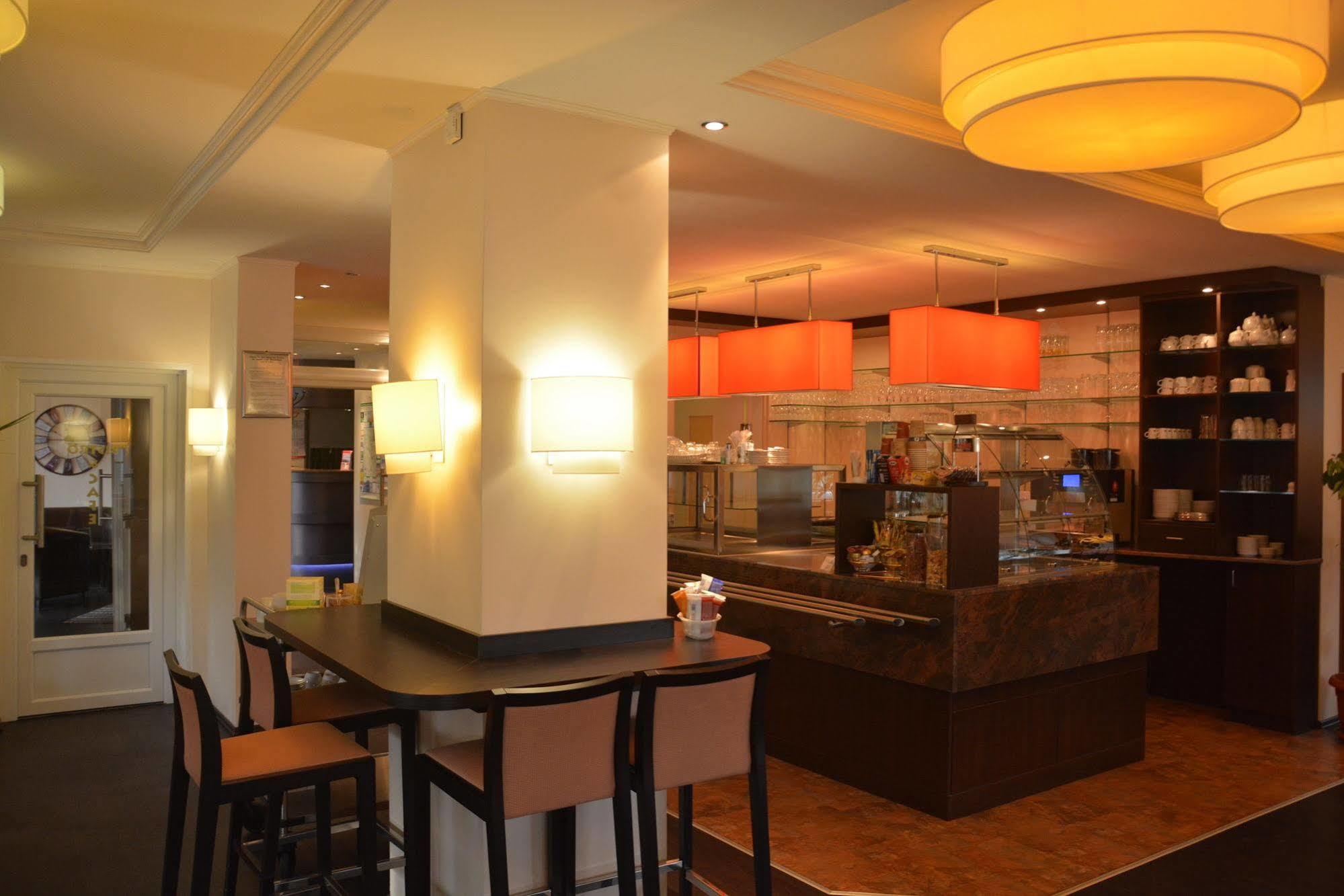 Hotel Oyten Am Markt Ngoại thất bức ảnh
